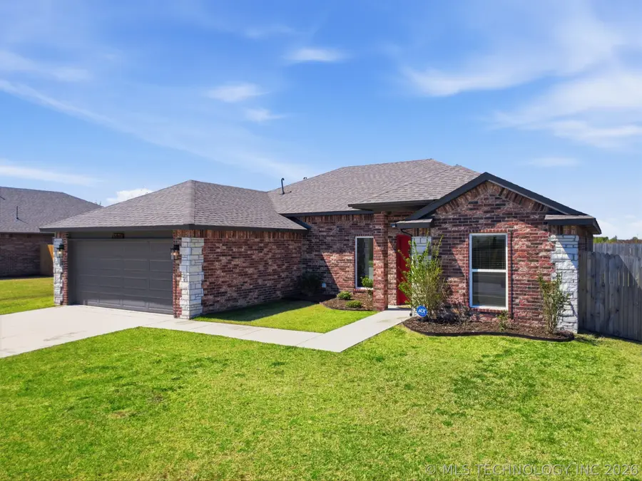 15010 S Oak Street, Glenpool, OK 74033 - #2