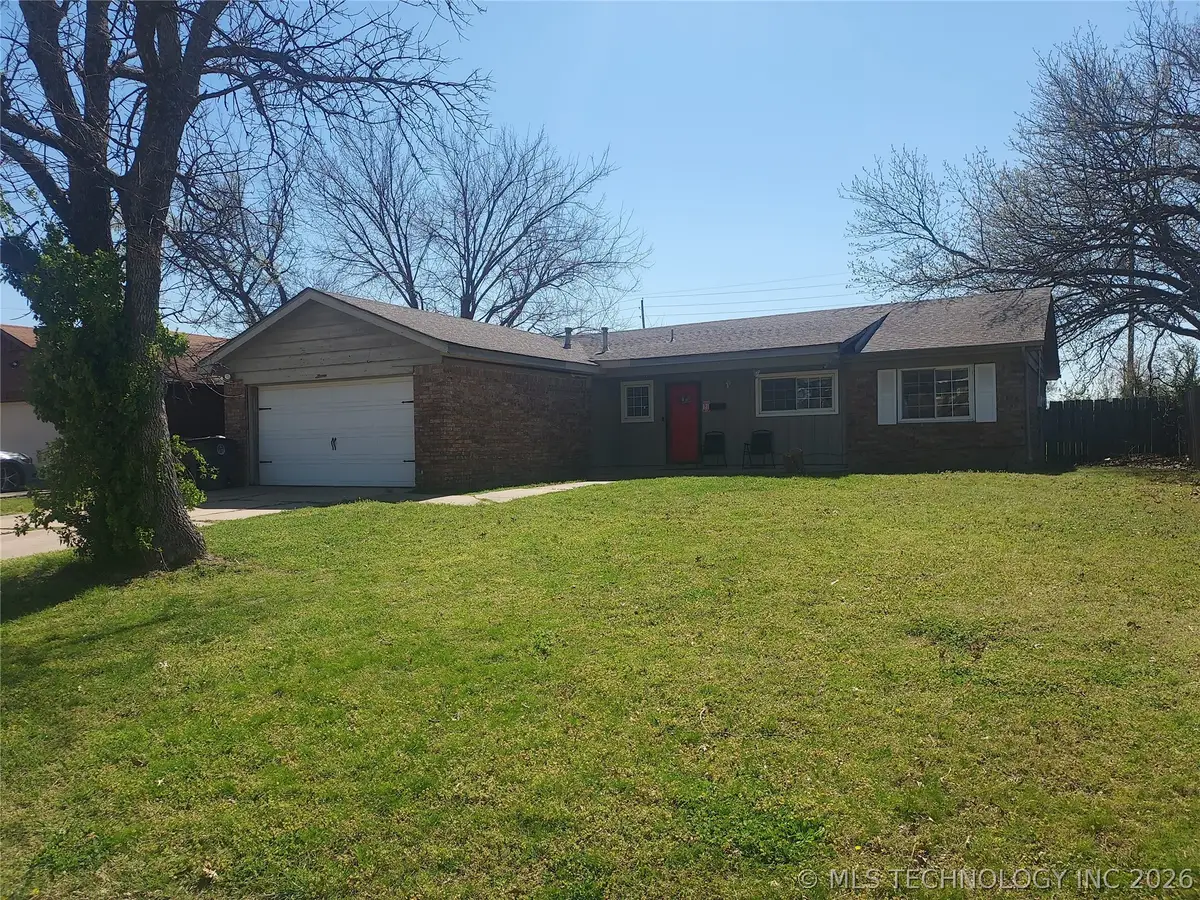 9412 E 40th Place, Tulsa, OK 74145 - #1