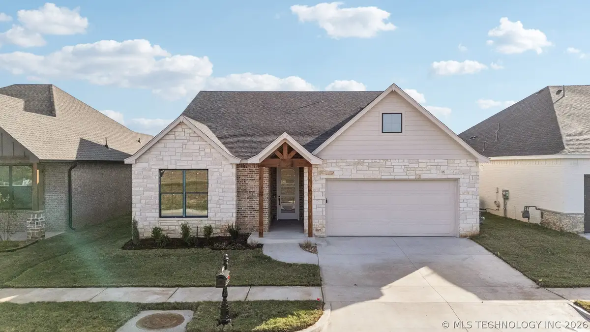 9722 E 132nd Street, Bixby, OK 74008 - #1