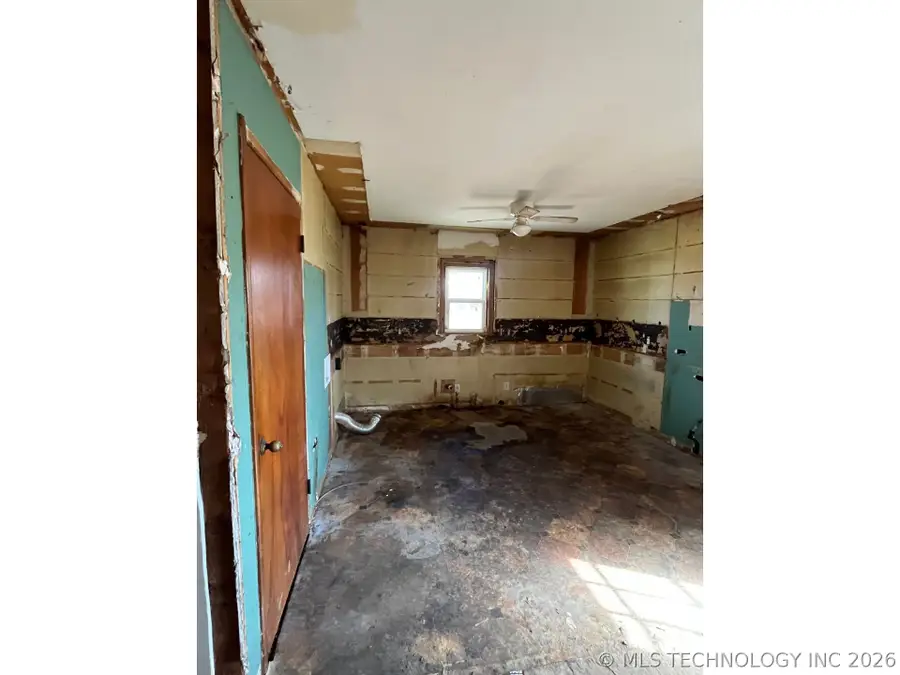 115 S 107th East Avenue, Tulsa, OK 74128 - #3