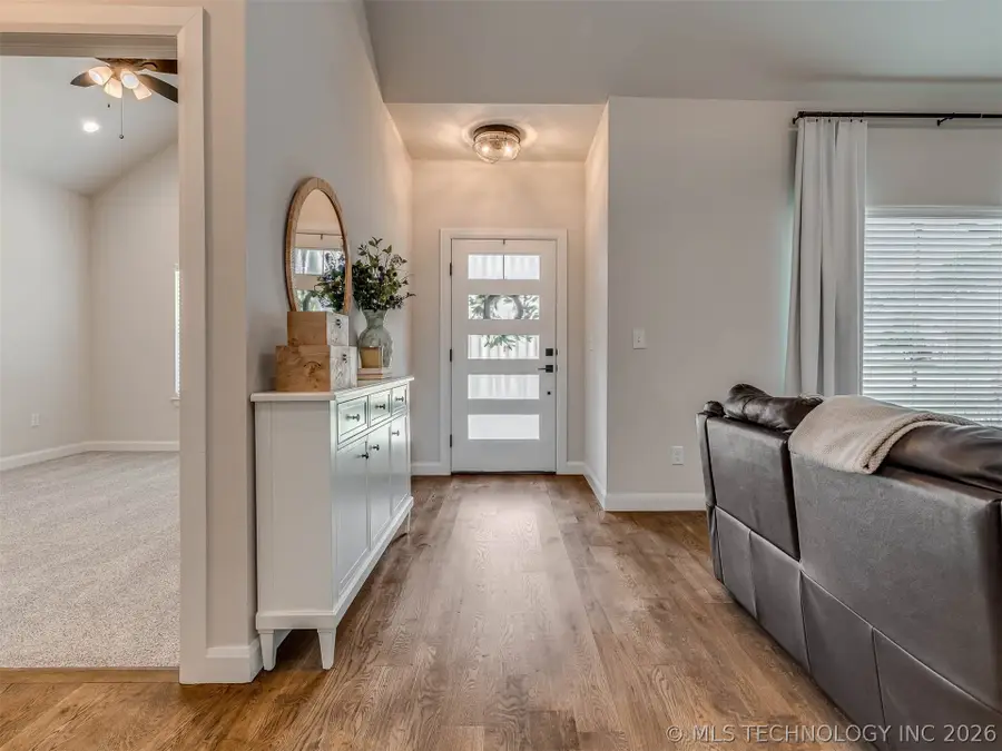 5309 S Barnett Avenue, Bartlesville, OK 74006 - #3