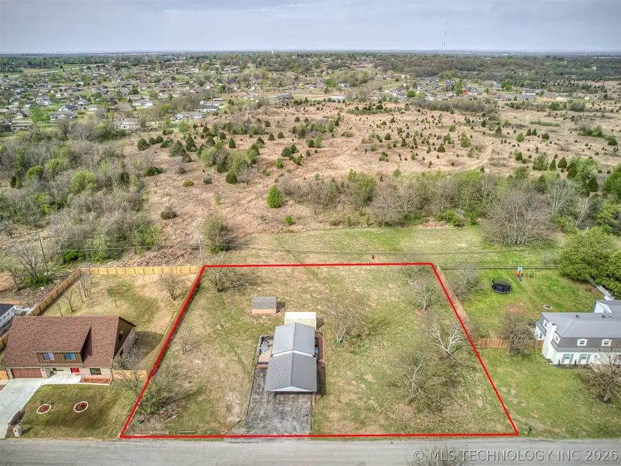 12012 N 193rd East Avenue, Collinsville, OK 74021 - #2