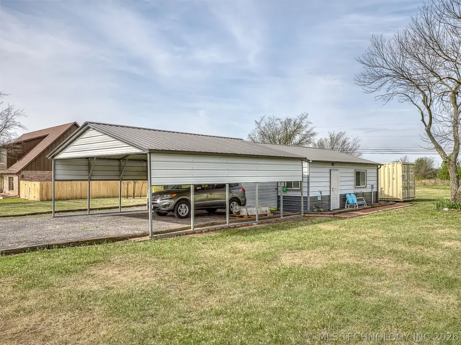 12012 N 193rd East Avenue, Collinsville, OK 74021 - #3