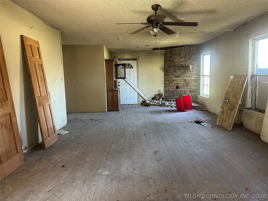 708 N Oklahoma Avenue, Okmulgee, OK 74447 - #3