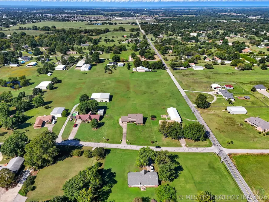 13542 N 155th East Avenue, Collinsville, OK 74021 - #2