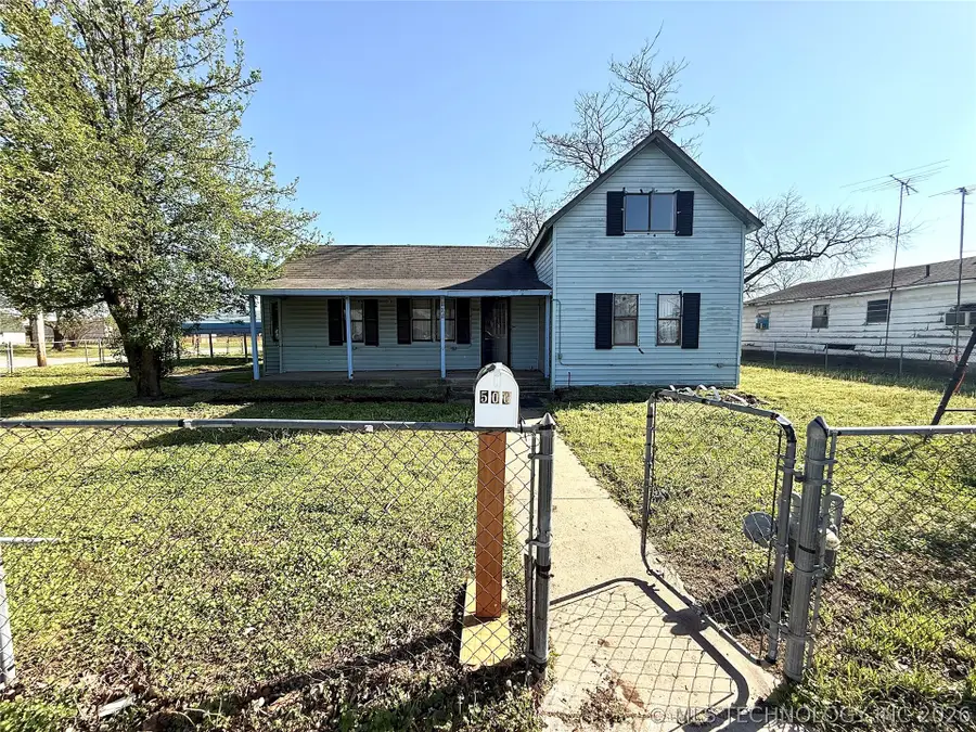 506 W 5th, Stroud, OK 74079 - #2