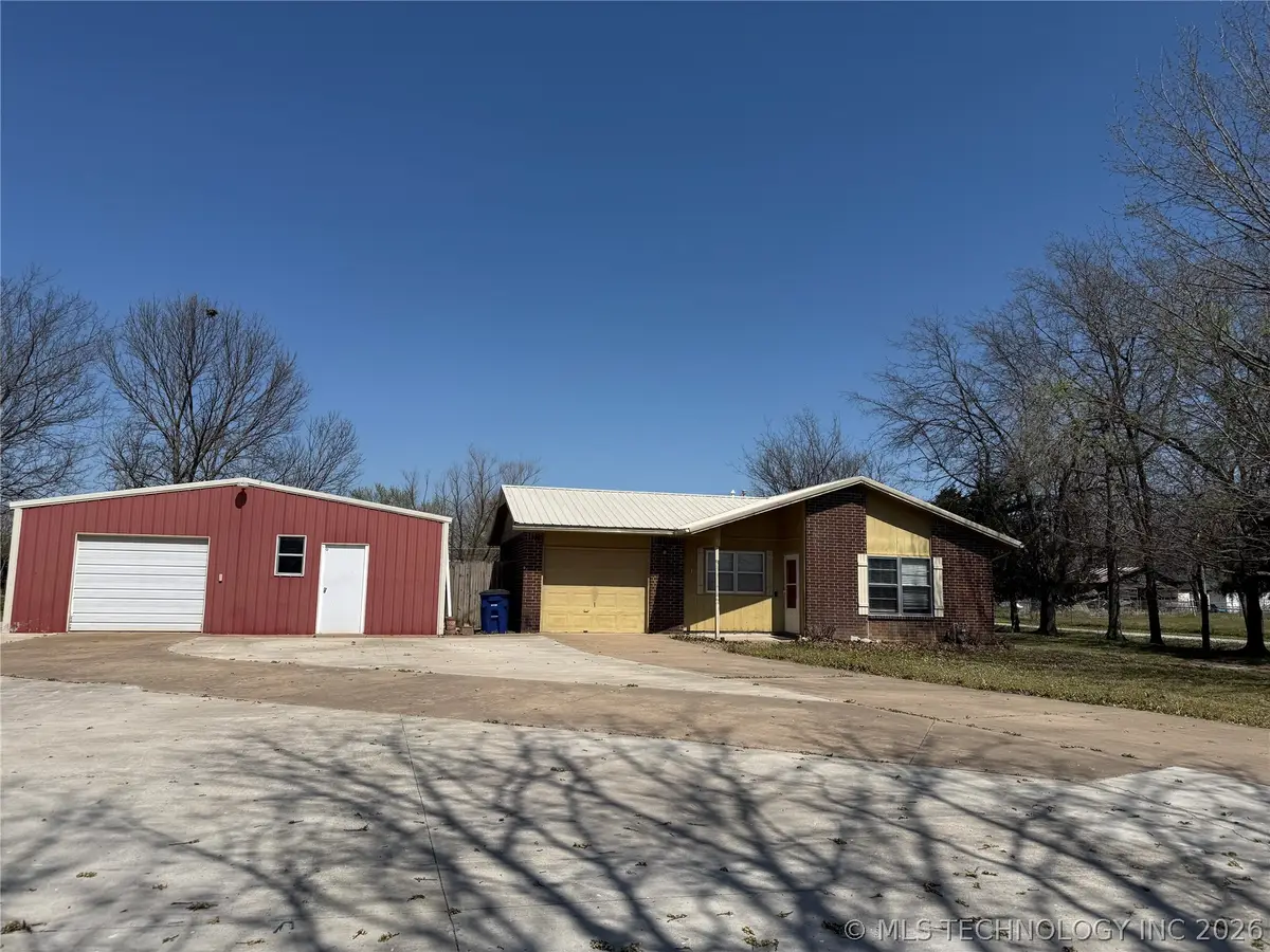 706 W Bushyhead, Nowata, OK 74048 - #1