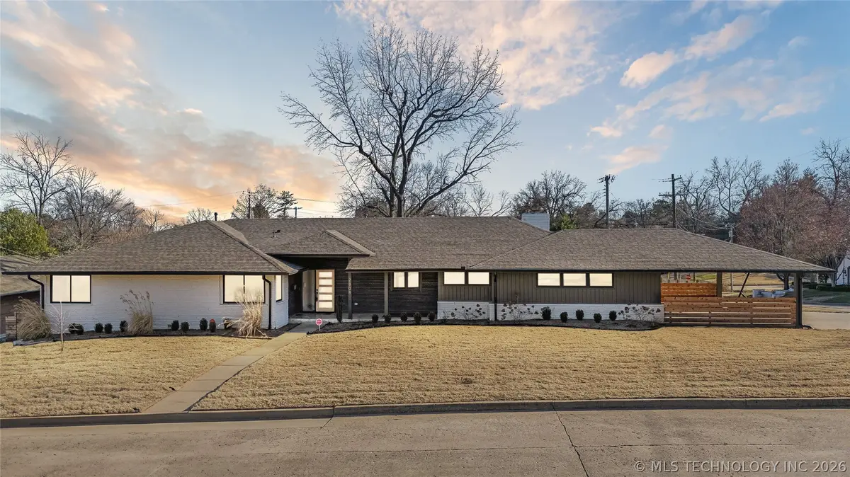 2808 E 37th Place, Tulsa, OK 74105 - #1