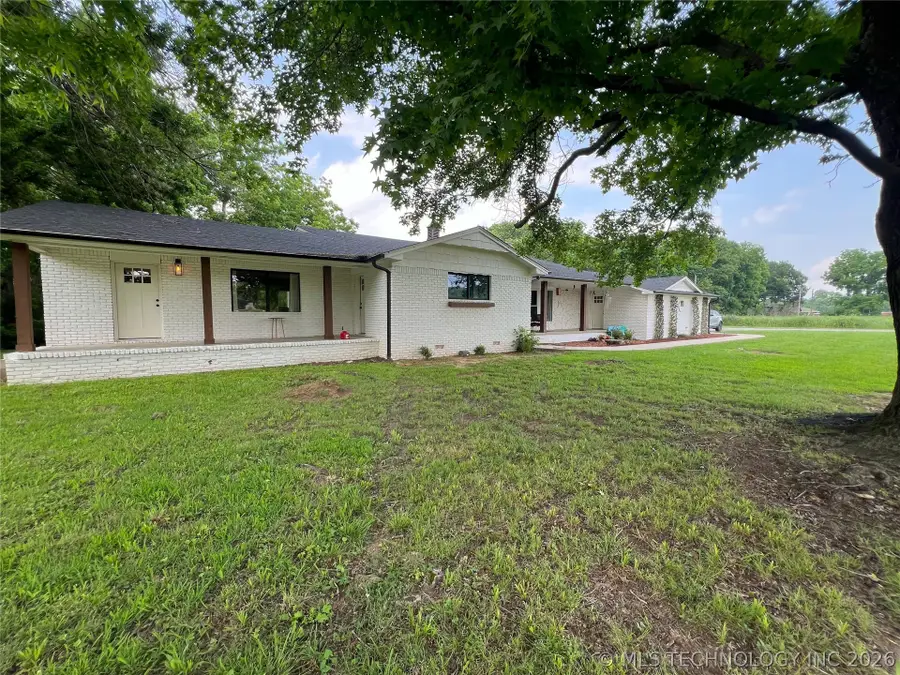 1942 E Highway 62, Fort Gibson, OK 74434 - #2