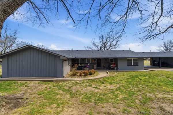 2006 Lynn Avenue, Pawhuska, OK 74056