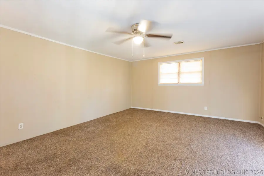 707 N 2nd Street, Quinton, OK 74561 - #3