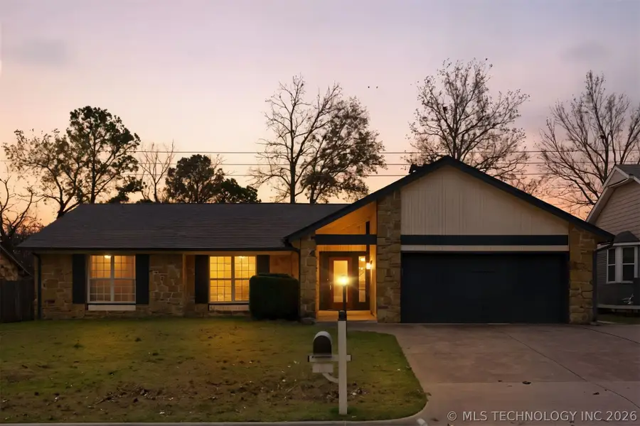 7004 E 93rd Street, Tulsa, OK 74133 - #3