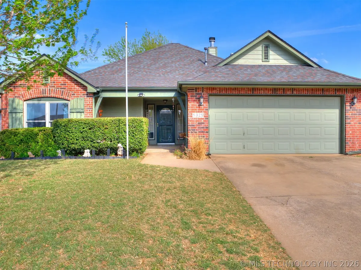 5325 Redbud Drive, Sand Springs, OK 74063 - #1