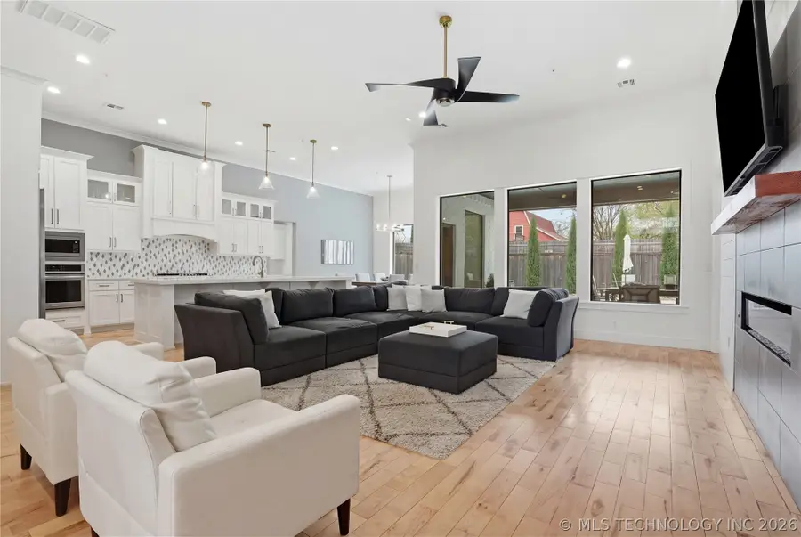 7409 S Chestnut Avenue, Broken Arrow, OK 74011 - #3