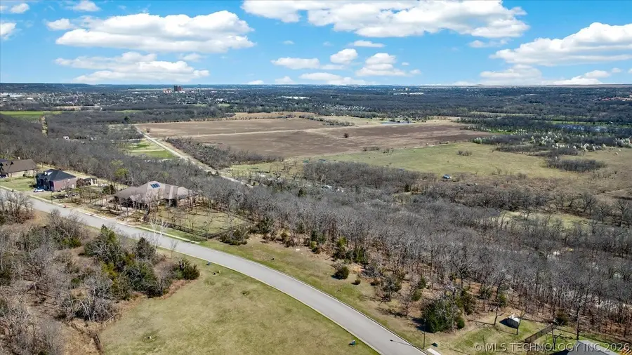 2632 Mountain Road, Bartlesville, OK 74003 - #3