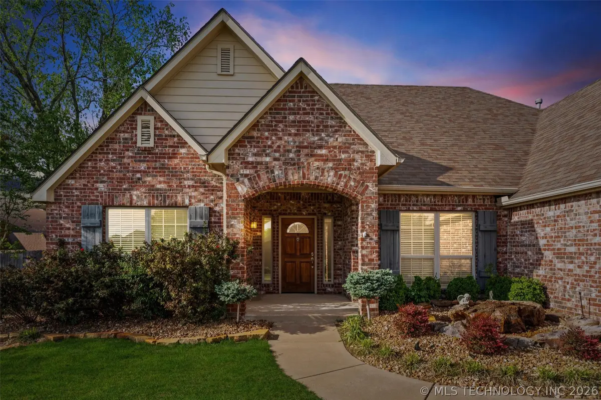 5800 Tower Court, Bartlesville, OK 74006 - #1