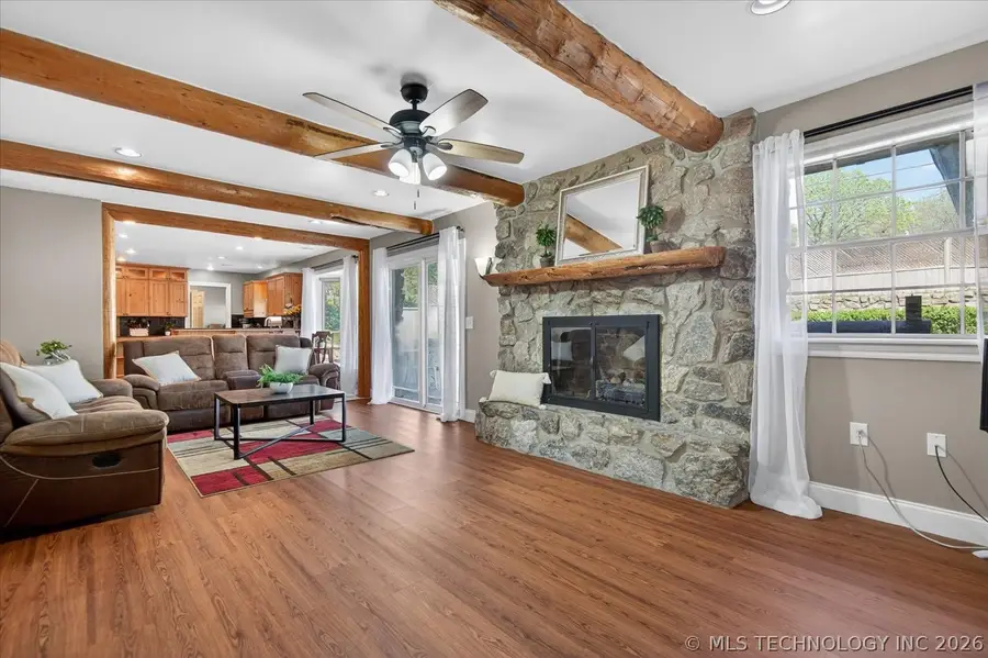 2111 Neptune Court, Bartlesville, OK 74006 - #3