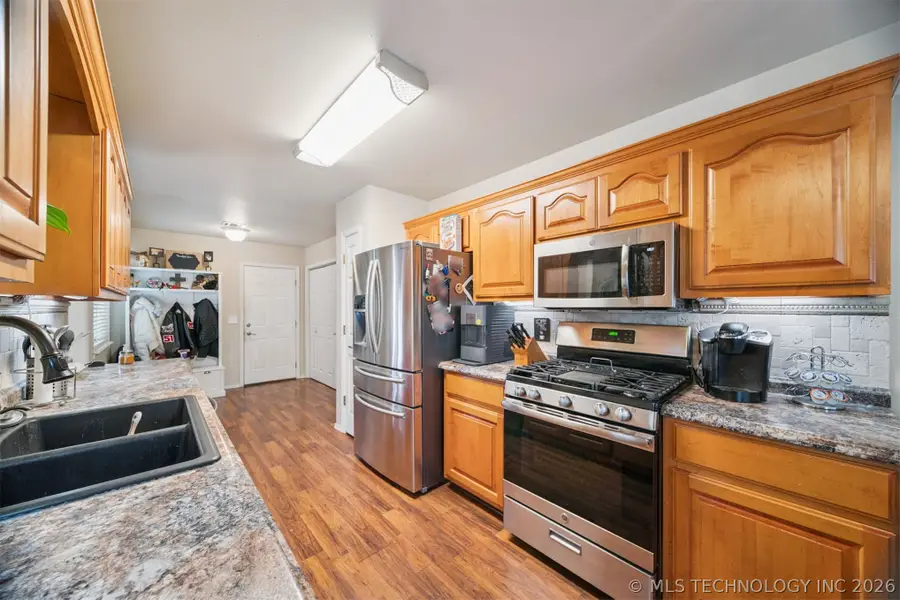2804 S 26th Street, Muskogee, OK 74401 - #3