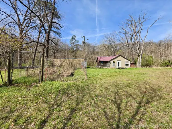 20544 E Whipperwill Road, Tahlequah, OK 74464