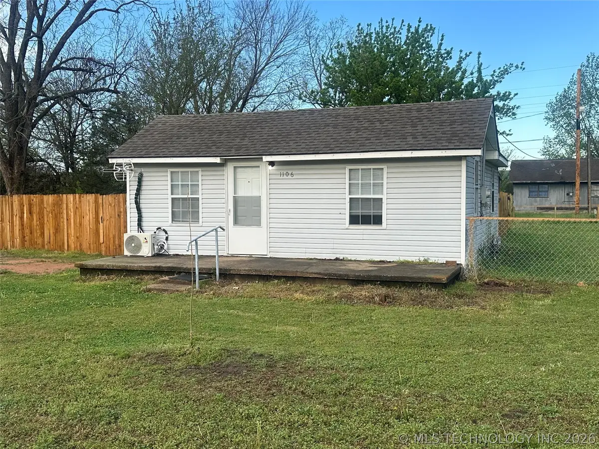 1106 N Sherman Avenue, Okmulgee, OK 74447 - #1