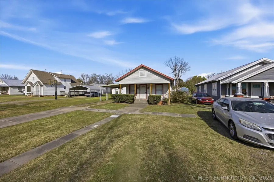 920 S Price Avenue, Hominy, OK 74035 - #3