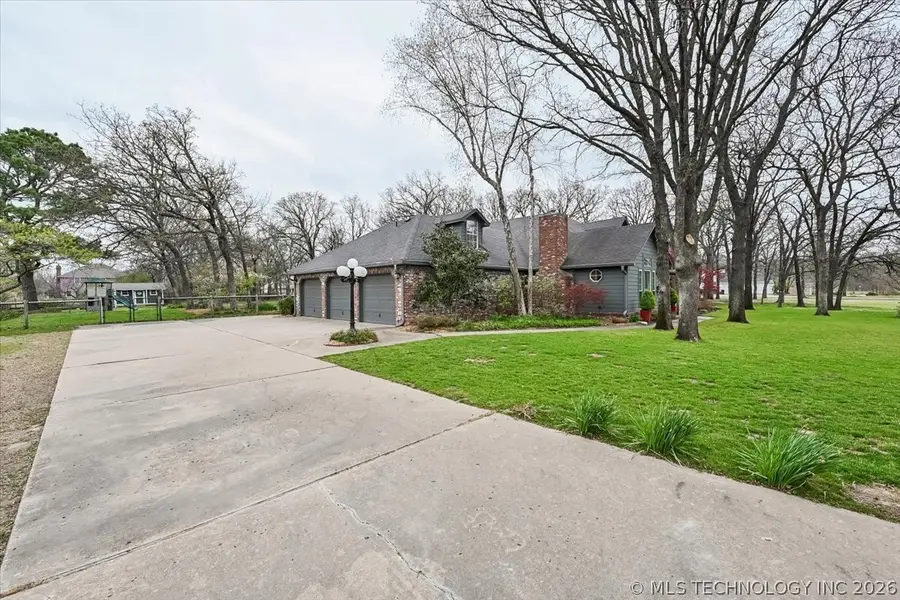 4315 W 88th Street S, Tulsa, OK 74132 - #3