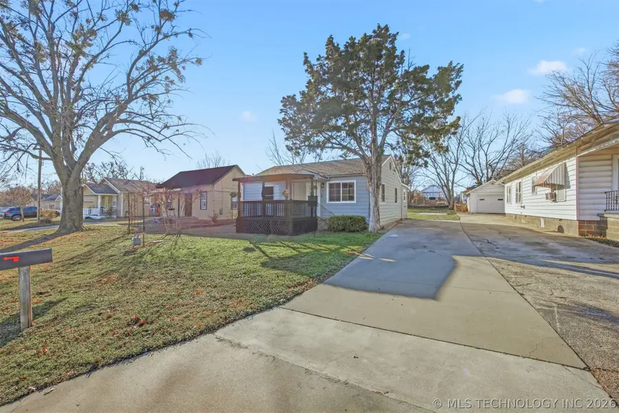 602 N 11th Street, Collinsville, OK 74021 - #2