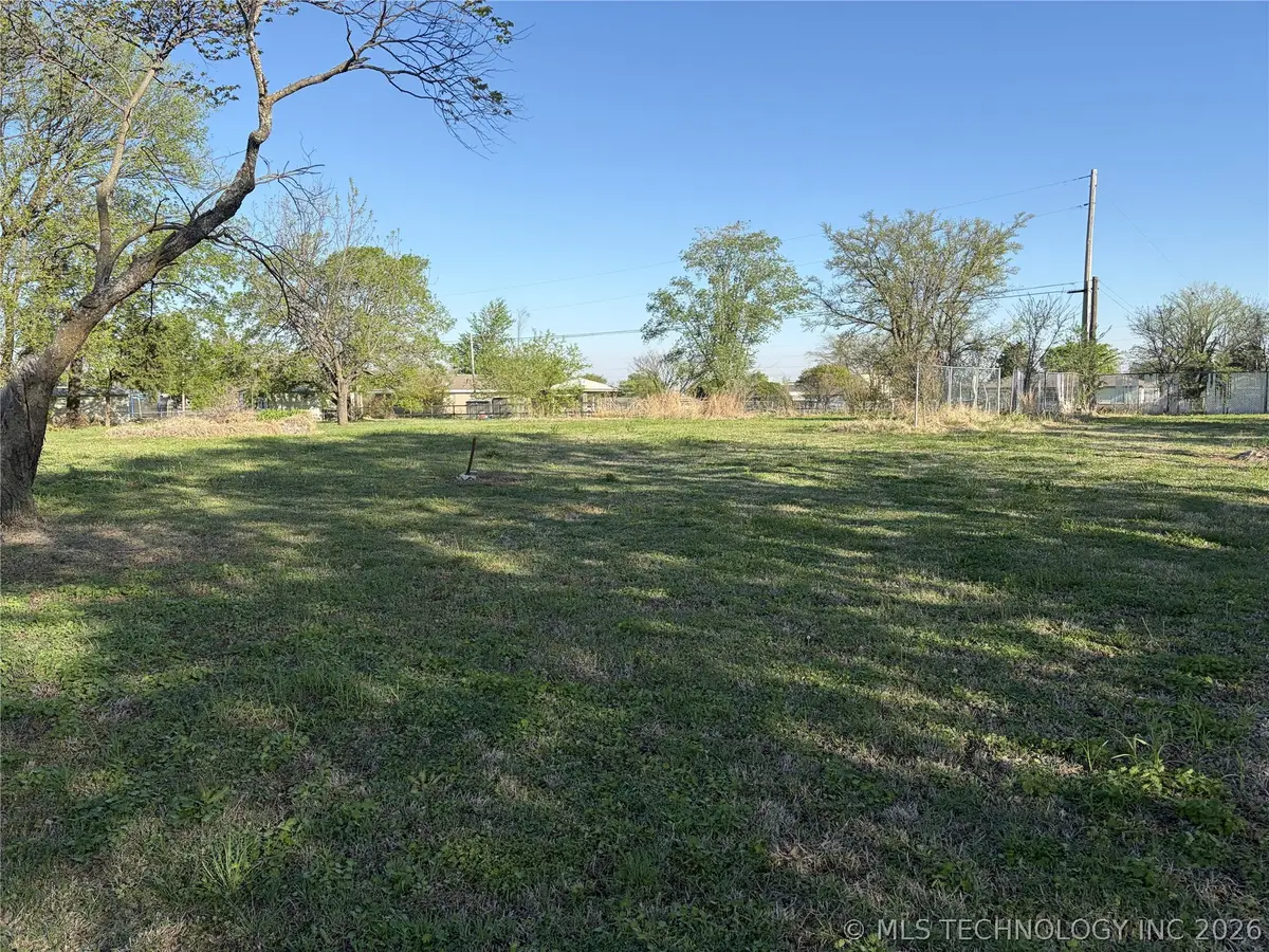 15923 E Newton Place, Tulsa, OK 74116 - #1