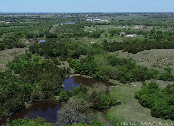 1671 Baldwin, Sulphur, OK 73086