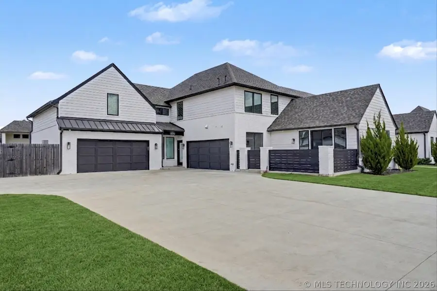 6685 E 128th Street, Bixby, OK 74008 - #3