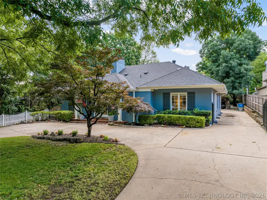 2521 S Birmingham Place, Tulsa, OK 74114 - #2