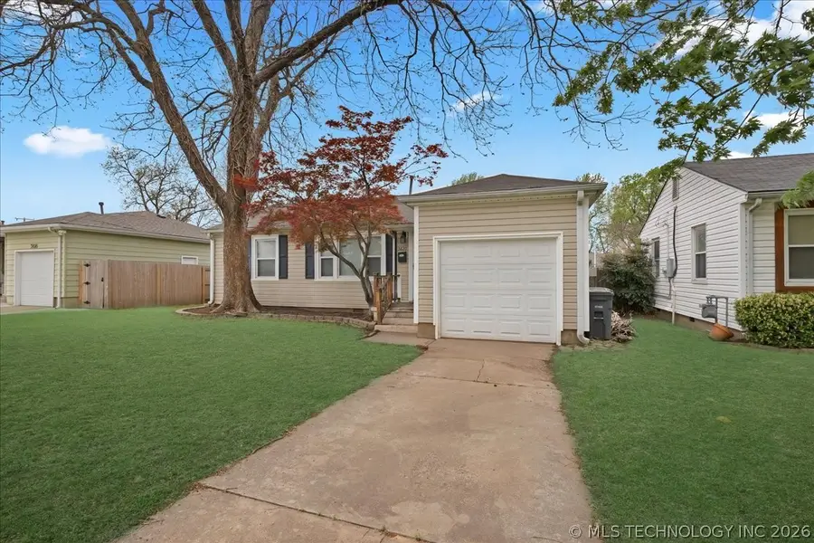 3820 S Detroit Avenue, Tulsa, OK 74105 - #3