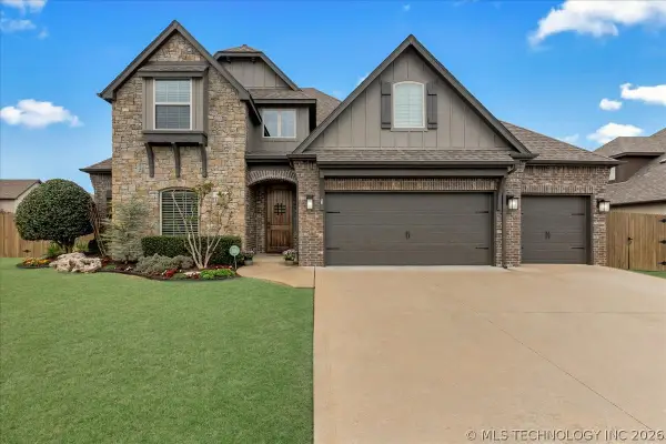 14484 S Lakewood Avenue, Bixby, OK 74008