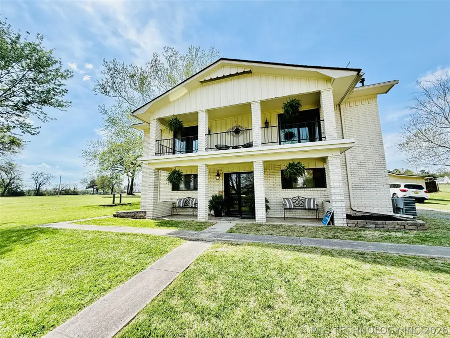 410 S 4th, Hartshorne, OK 74547 - #3