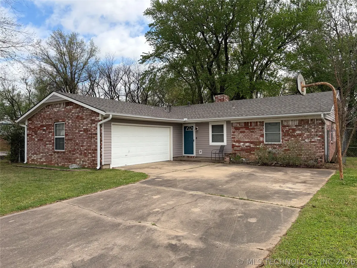 1845 Surrey Drive, Pryor, OK 74361 - #1