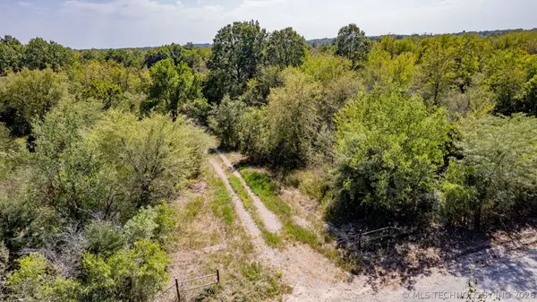 E 191st Street S, Porter, OK 74454