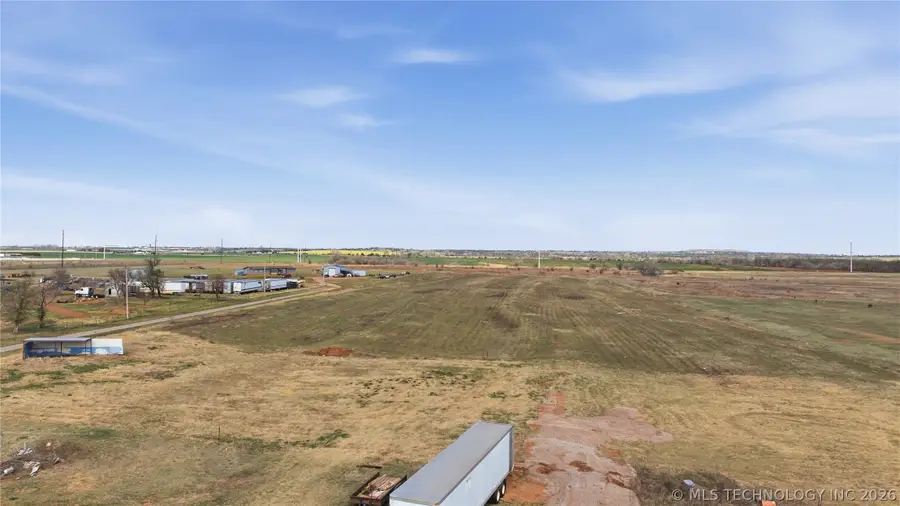 118 E Skeleton Road, South Garfield, OK 73773 - #2