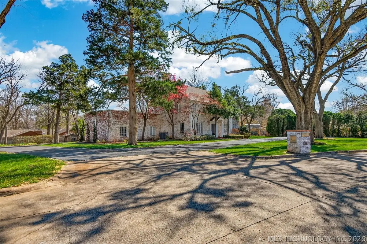 2317 London Lane, Bartlesville, OK 74006 - #1