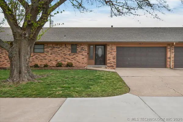 3321 Tuxedo #B, Bartlesville, OK 74006