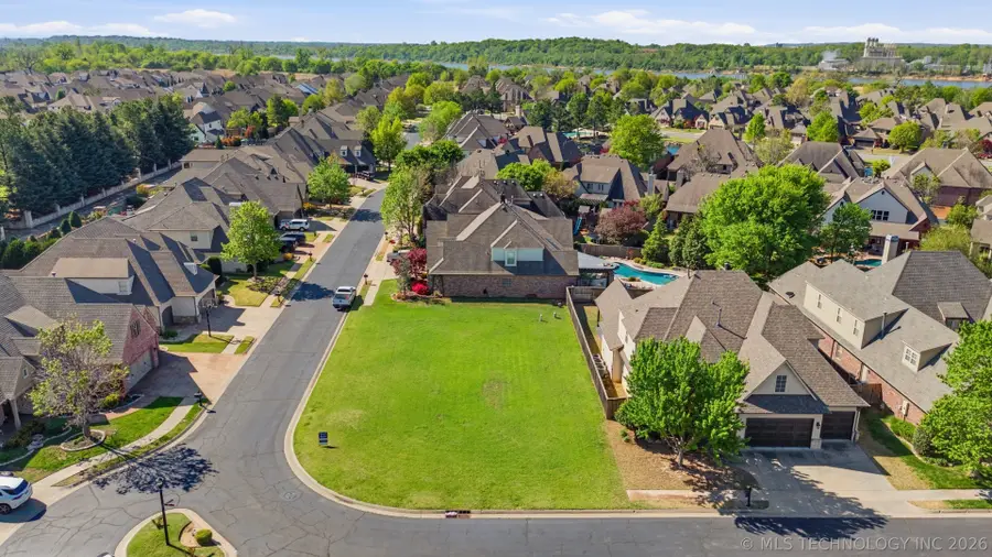 4322 E 117th Drive, Tulsa, OK 74137 - #2