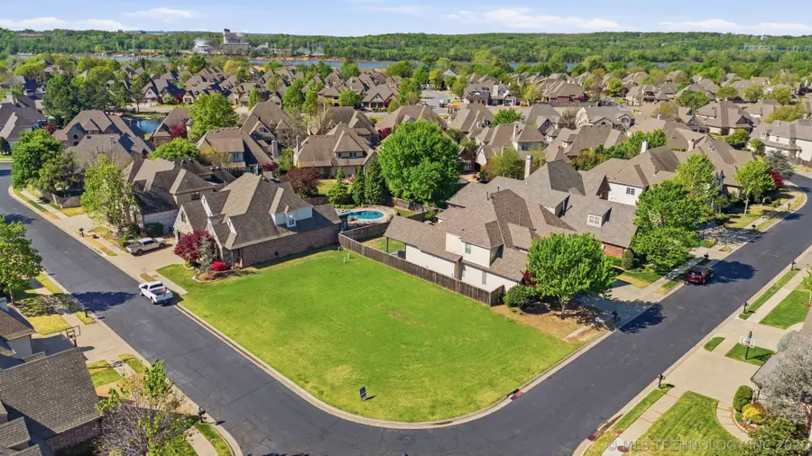 4322 E 117th Drive, Tulsa, OK 74137 - #3