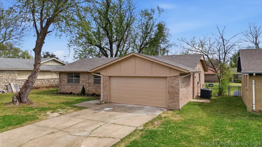 12950 E 32nd Street S, Tulsa, OK 74134 - #2