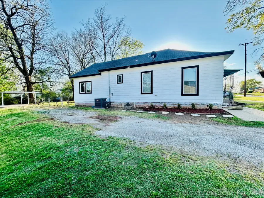 1705 E Broadway Street, Muskogee, OK 74403 - #2