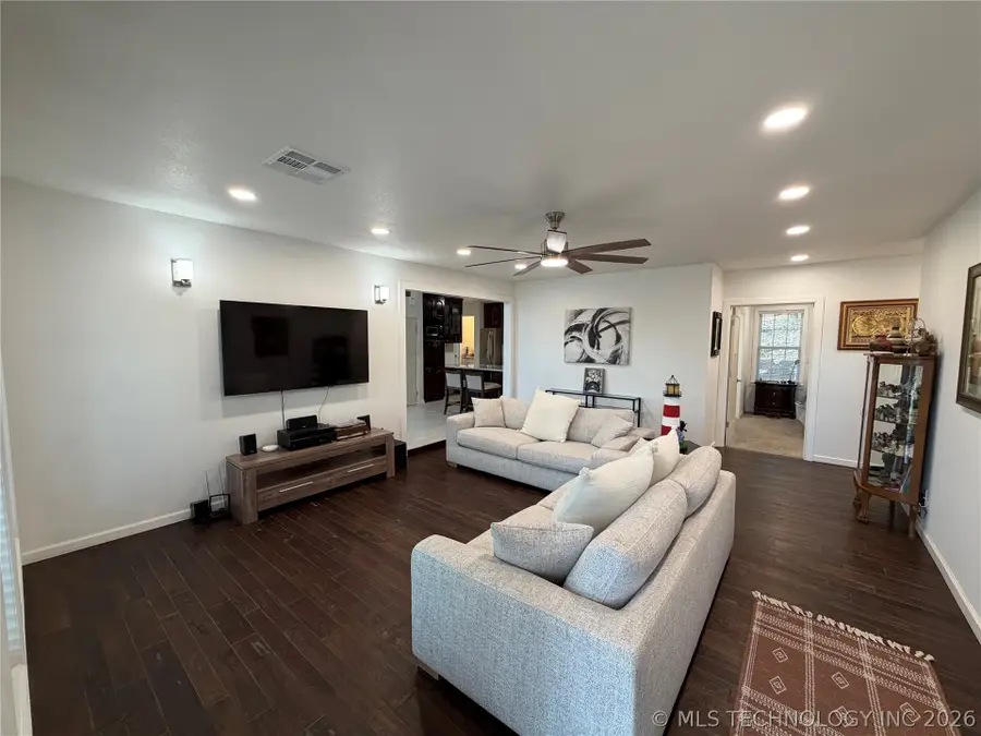 60 N Timberlane Cove Road, Cleveland, OK 74020 - #3