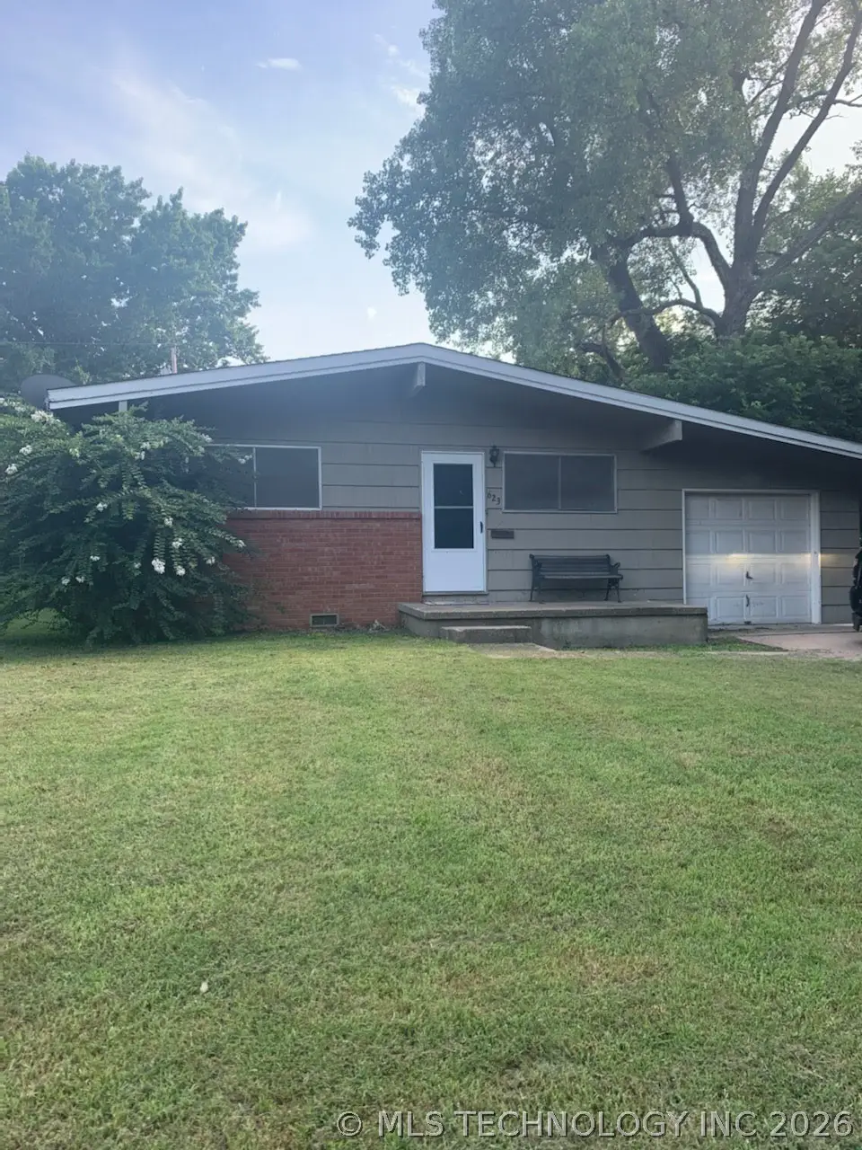 623 NE Elmhurst Avenue, Bartlesville, OK 74006 - #1