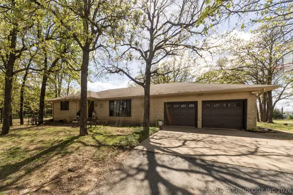 222 N Oak Grove Road, Cushing, OK 74023