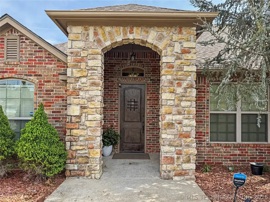 3693 Lexington Avenue, Tahlequah, OK 74464 - #3