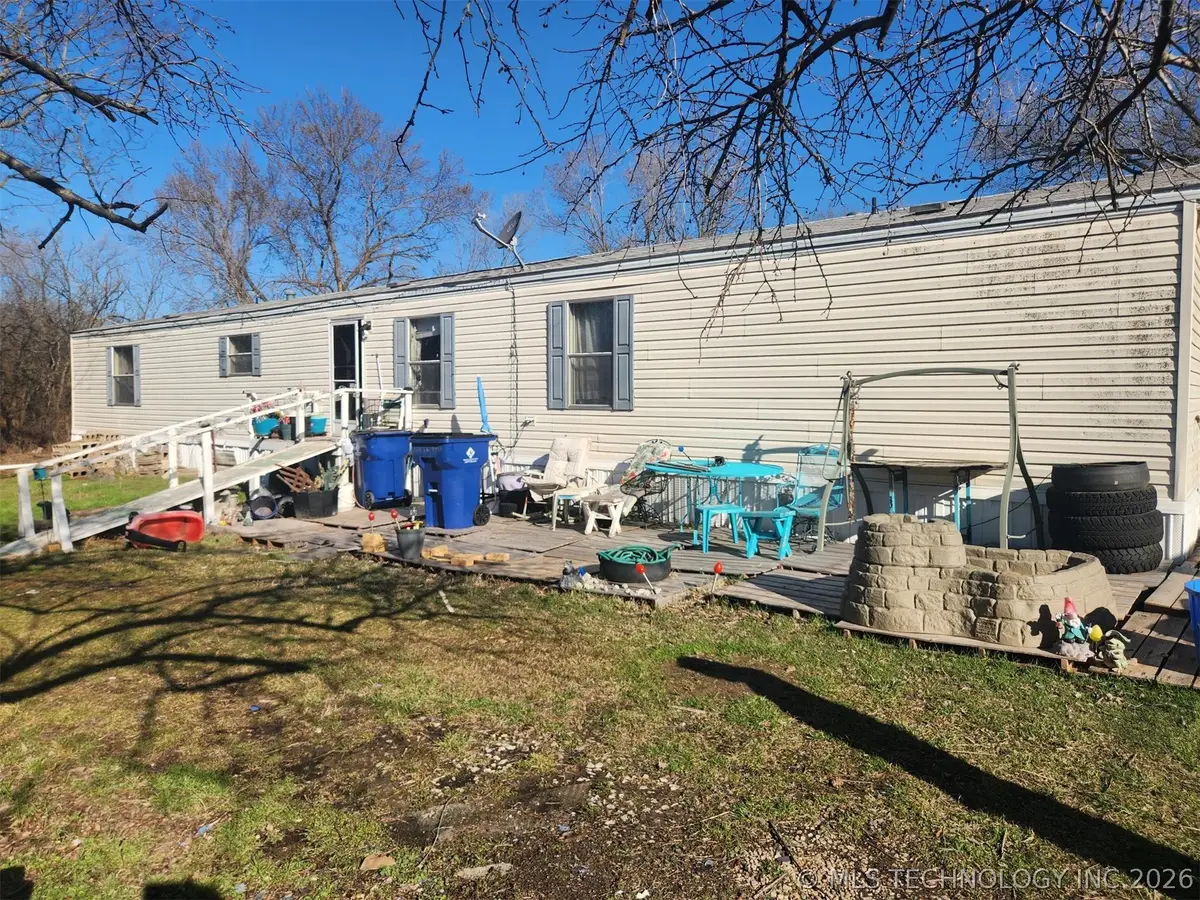 414 E Golden Avenue, Copan, OK 74022 - #1