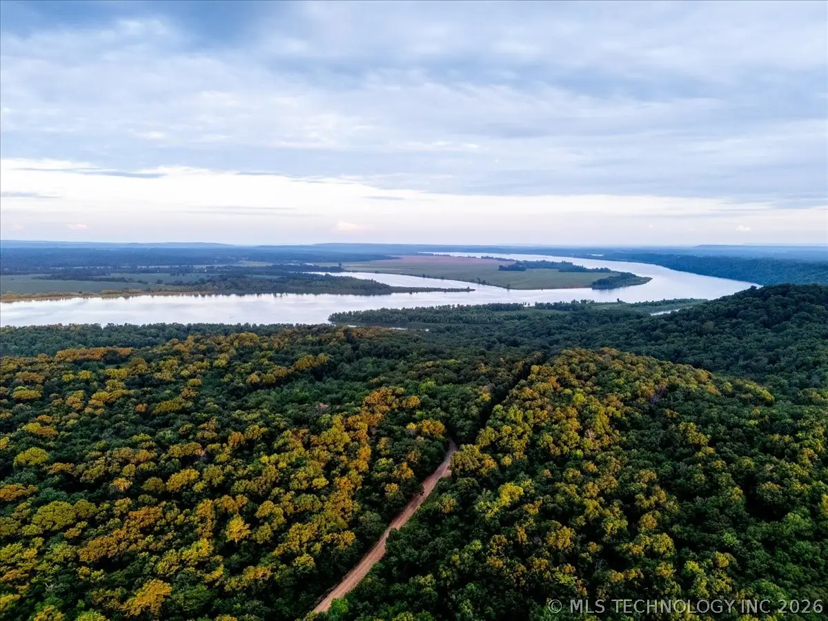 19 E Davis Field Road, Muskogee, OK 74403 - #1