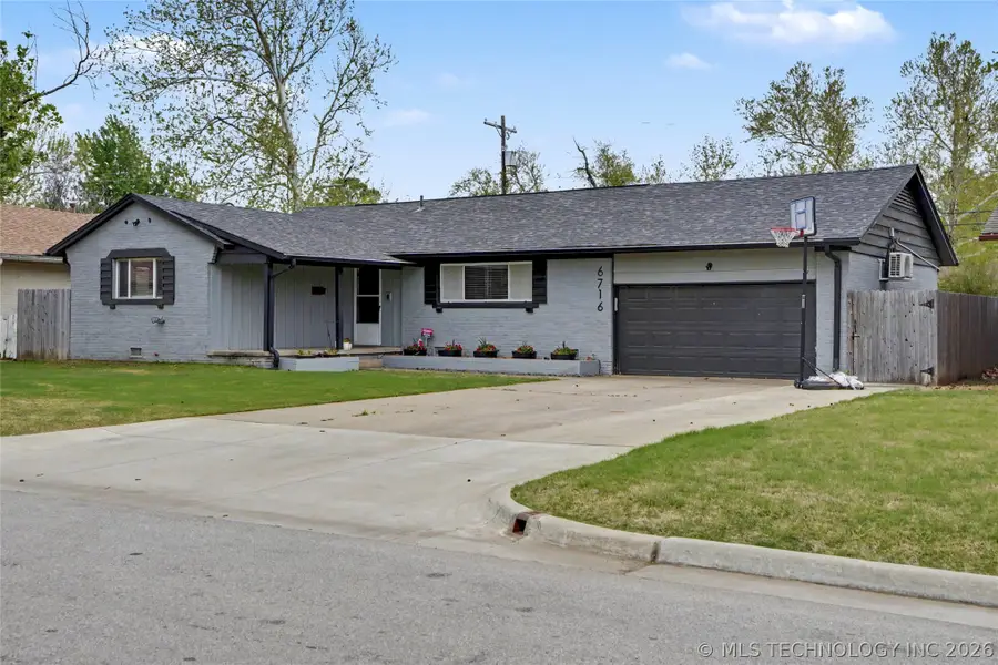 6716 E 26th Avenue, Tulsa, OK 74129 - #2